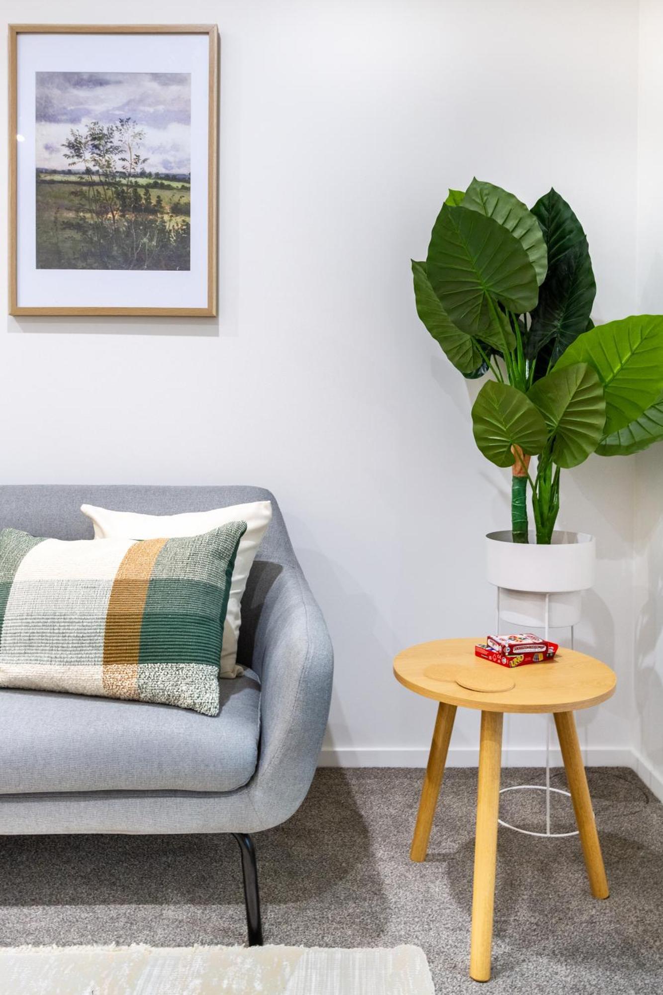 Urban Retreat: 2-Br Gem In Central Christchurch Apartment Exterior foto
